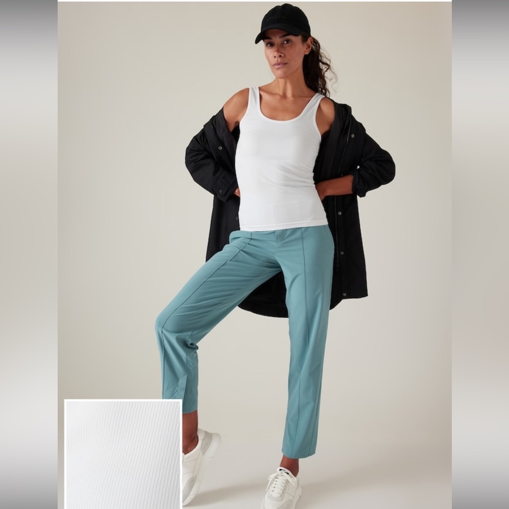 Athleta Renew Square Neck Tank